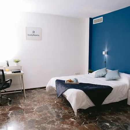Piso Compartido Delyrent, Reja * خاين